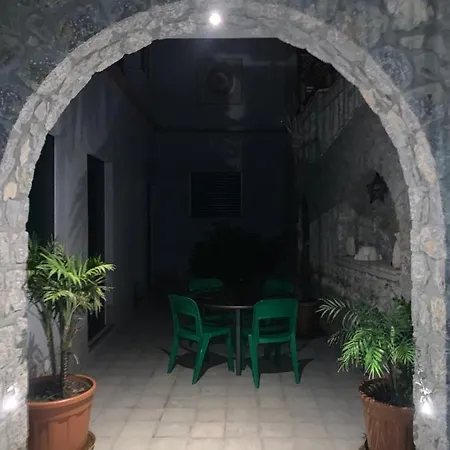 Hedera Capri Anacapri (Isola di Capri)