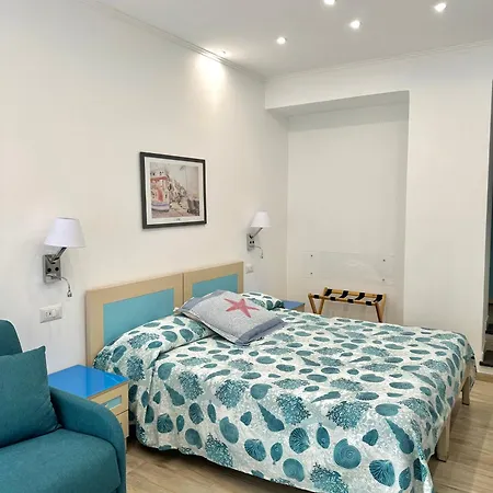 Hedera Capri فندق مبيت وإفطار *